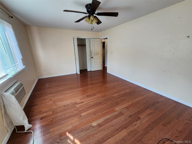 Building Photo - 25 Tanager Rd