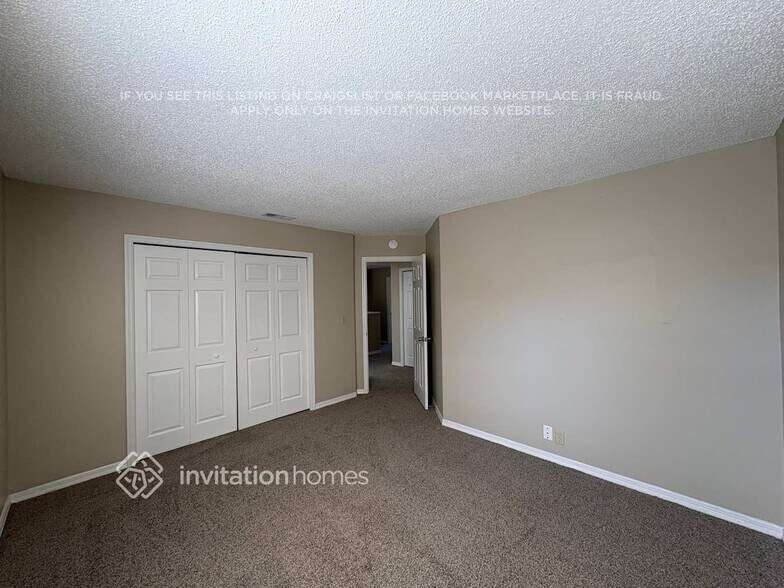 Building Photo - 9056 Quail Creek Dr