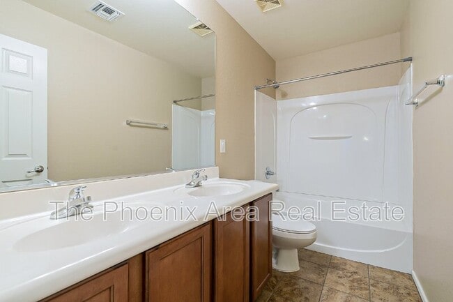 Building Photo - 488 N Citrus Ln