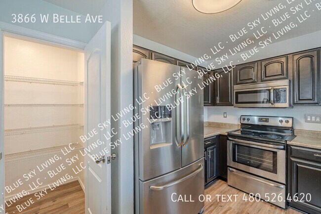Building Photo - 3866 W Belle Ave