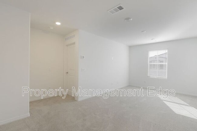 Building Photo - 36644 Desert Tortoise Rd