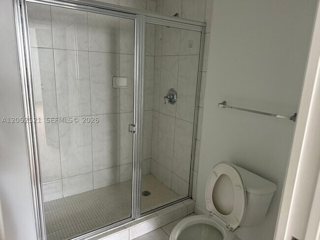 Building Photo - 6861 SW 44th St