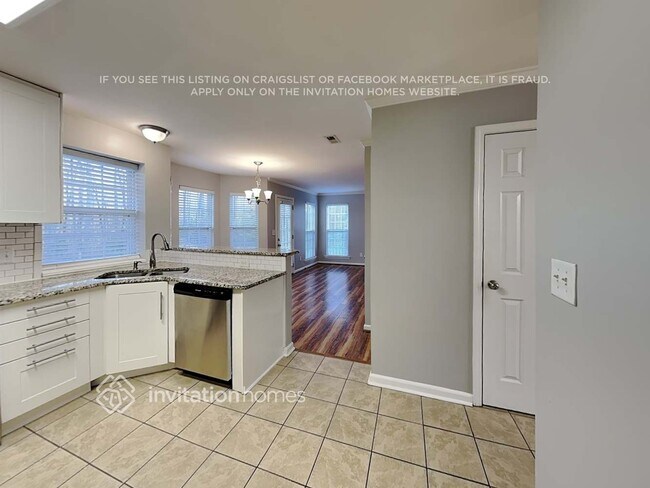Building Photo - 7355 Oxford Bluff Dr