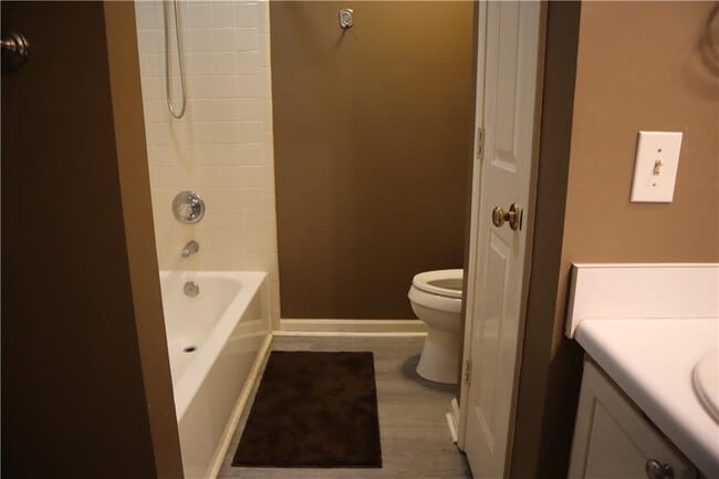 Building Photo - 1103 Garden Ct