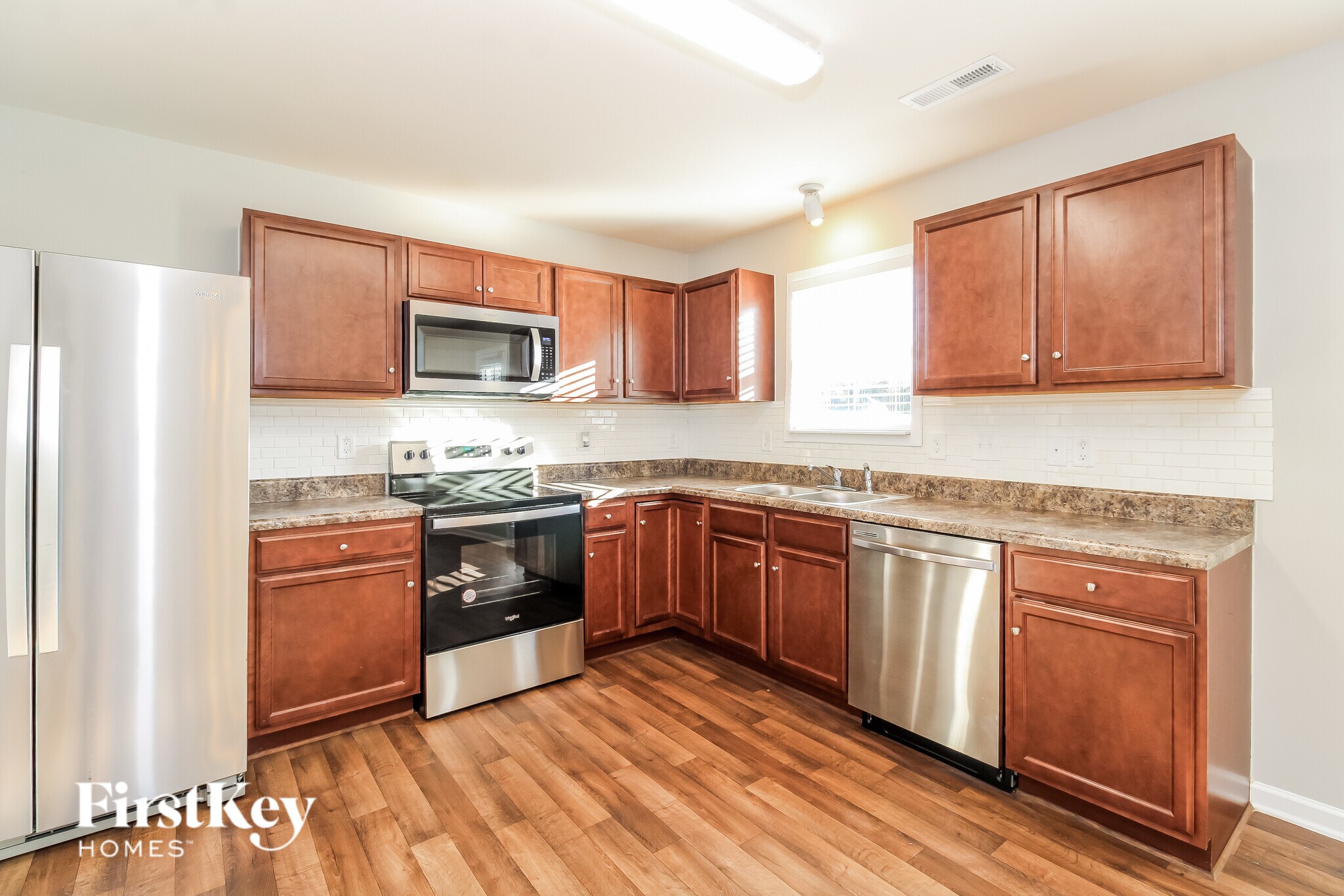 Building Photo - 151 Bedrock Ct