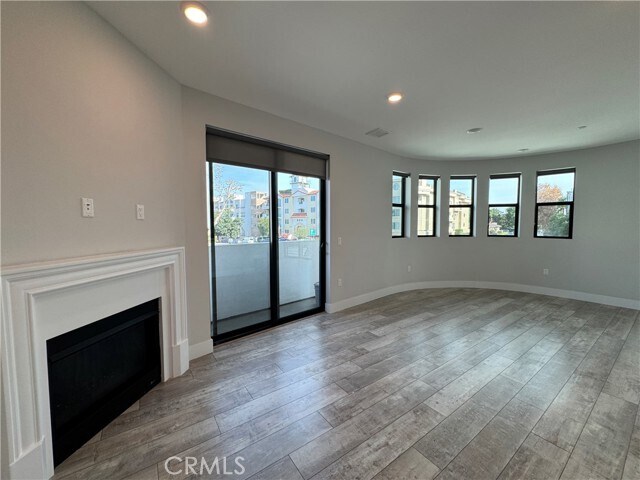 Building Photo - 4383 N Sepulveda Blvd