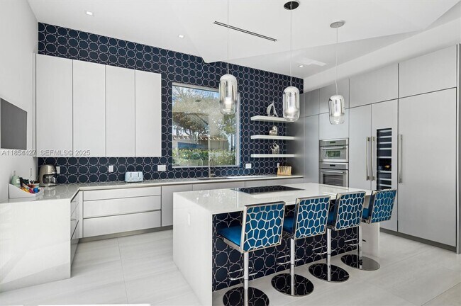 Building Photo - 2628 Marcinski Rd