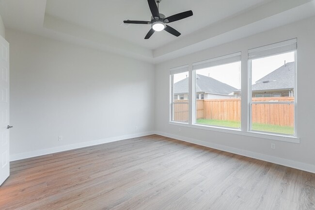 Building Photo - 28156 Graywood Dr