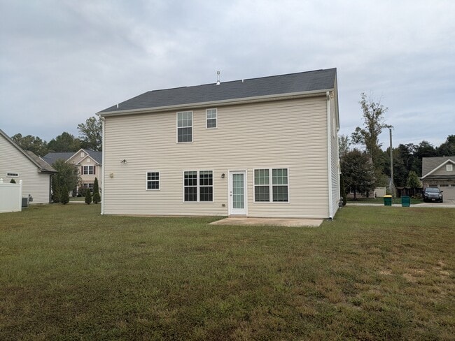 Building Photo - 2040 Perrin Ct
