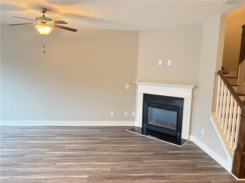 Building Photo - 418 Arbor Crowne Dr