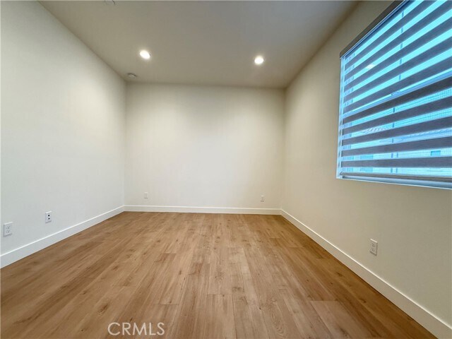 Building Photo - 126 Okra