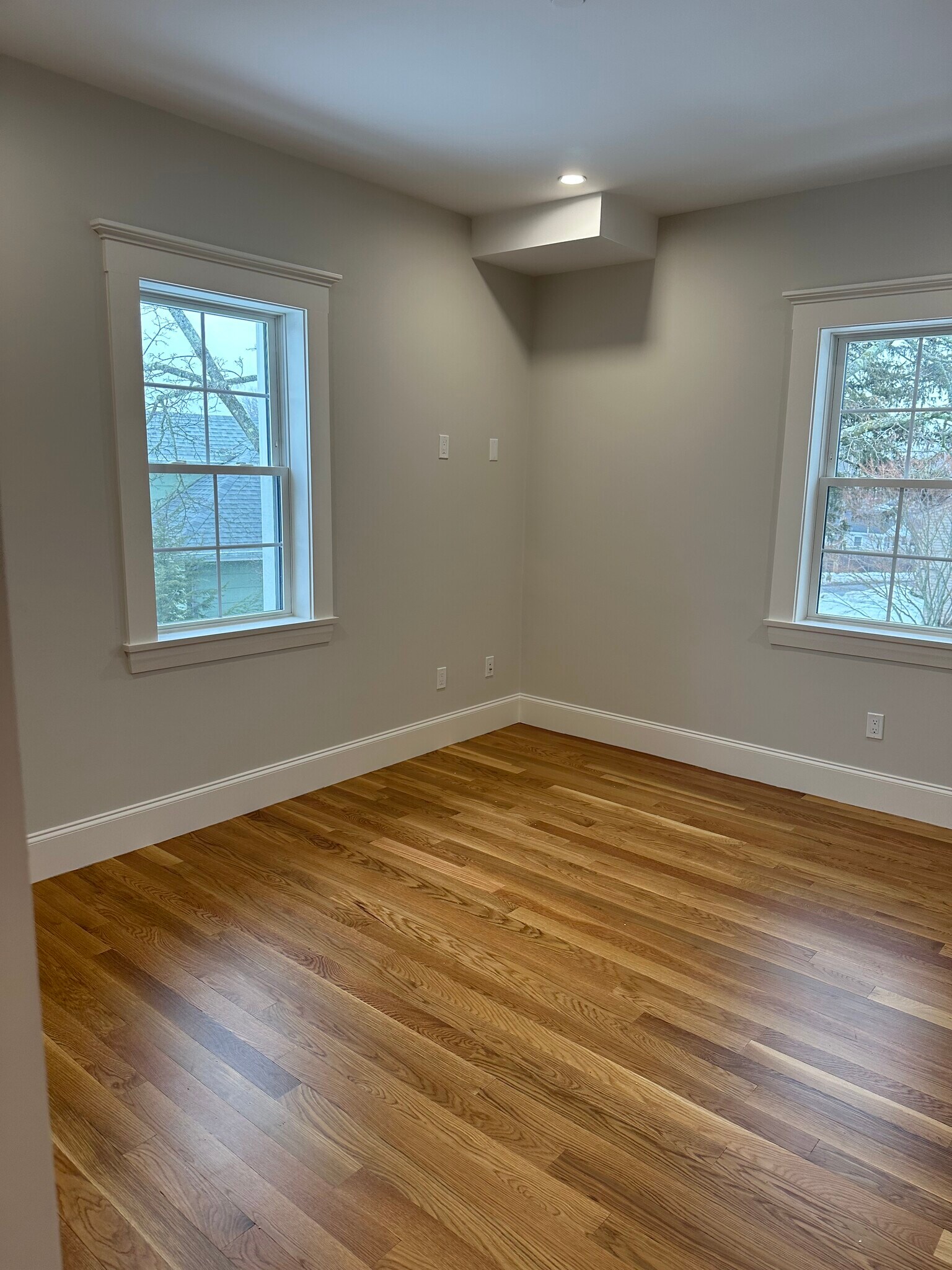 Building Photo - 36 Conant St