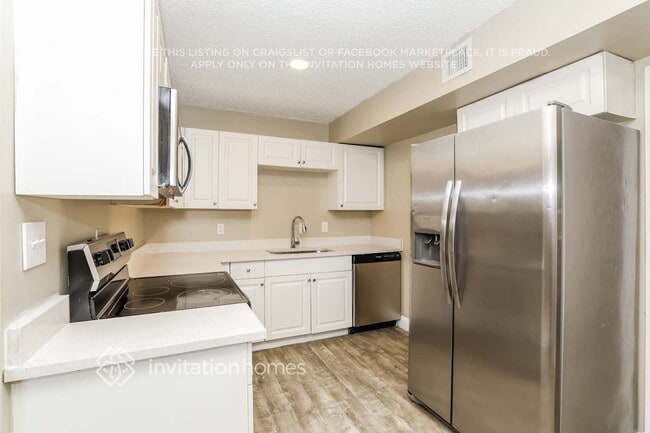 Building Photo - 41 Sioux Ln