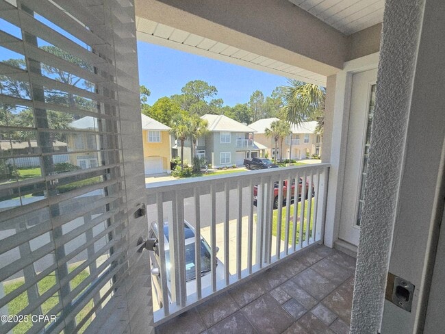 Building Photo - 7009 N Lagoon Dr