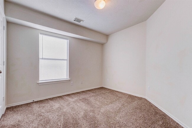 Building Photo - 13106 Peppergate Ln