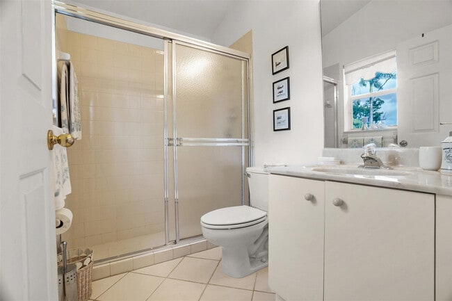 Building Photo - 1012 SW 156th Ave