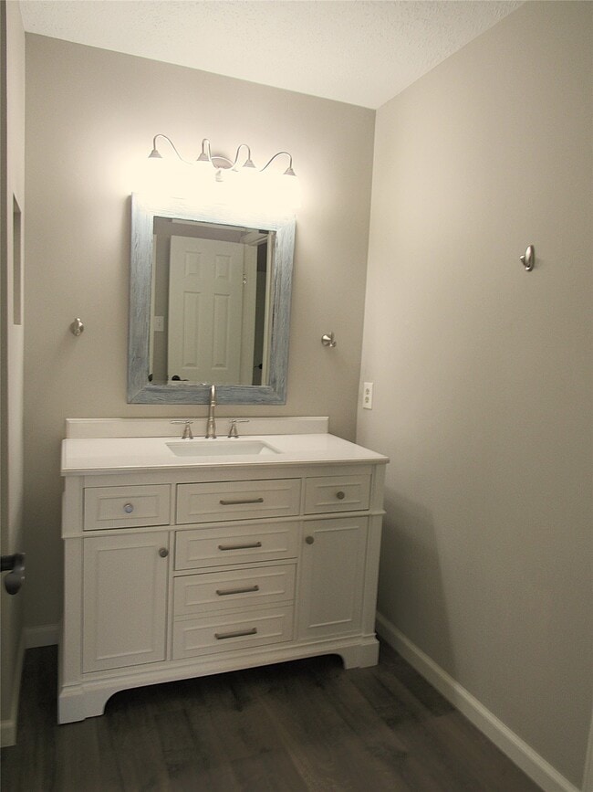 Building Photo - 3311 Golden Willow Dr