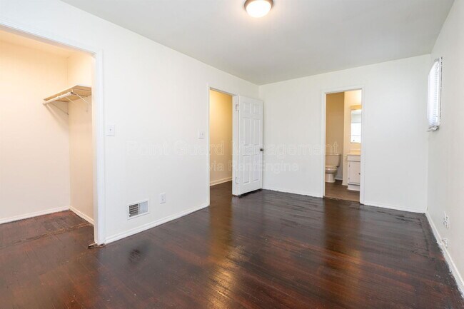 Building Photo - 1700 N Harvard Ave