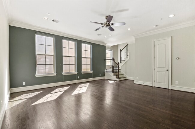 Building Photo - 5226 Kiam St