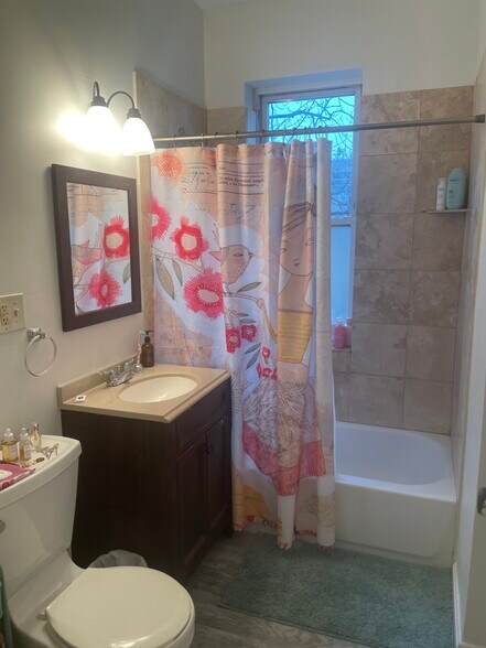 Building Photo - 1198 Commonwealth Ave