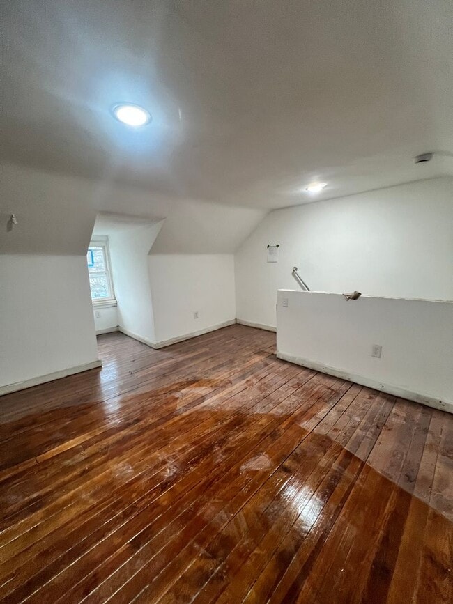 Building Photo - Coming Soon. Under Renovation-3 Bedroom 2.5 Bath in Lancaster City