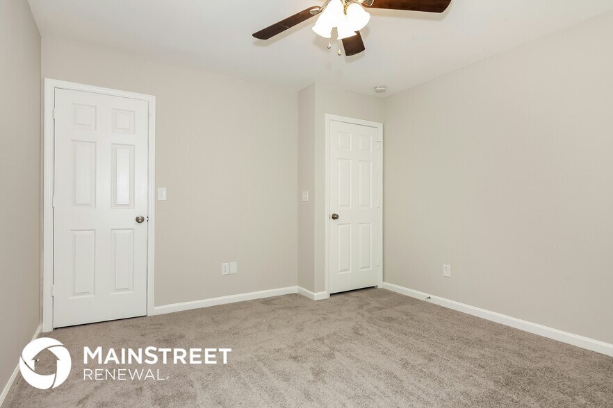 Building Photo - 2517 Harwood Hills Ln