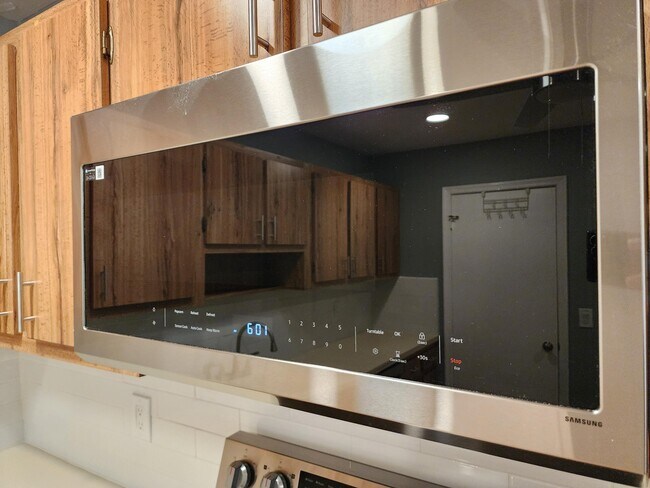 Building Photo - 8162 Ambach Way