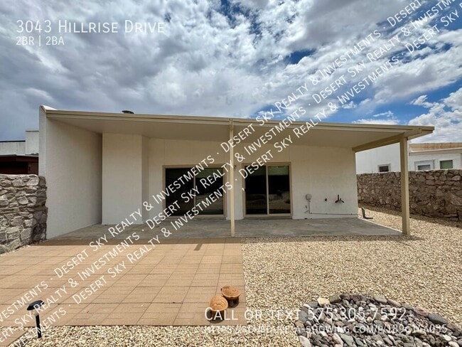 Building Photo - 3043 Hillrise Dr