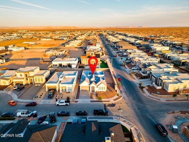 Building Photo - 2300 Tierra Zaria