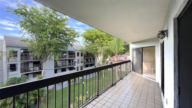 Building Photo - 13255 SW 88th Ln