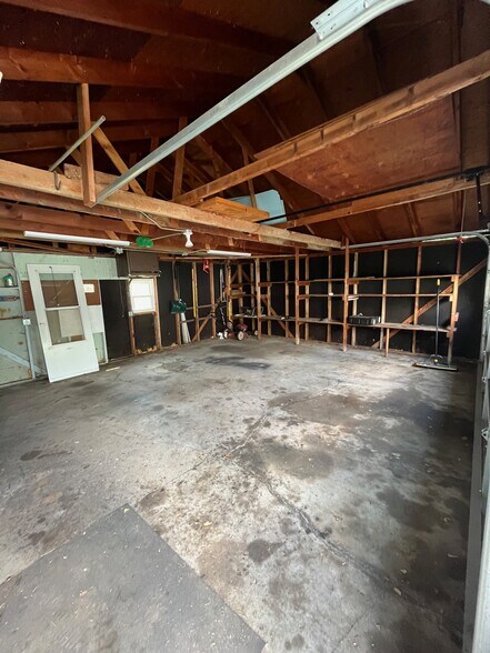 Building Photo - 12505 A St