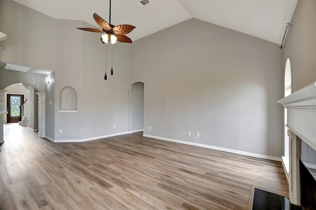 Building Photo - 1709 Orlando St