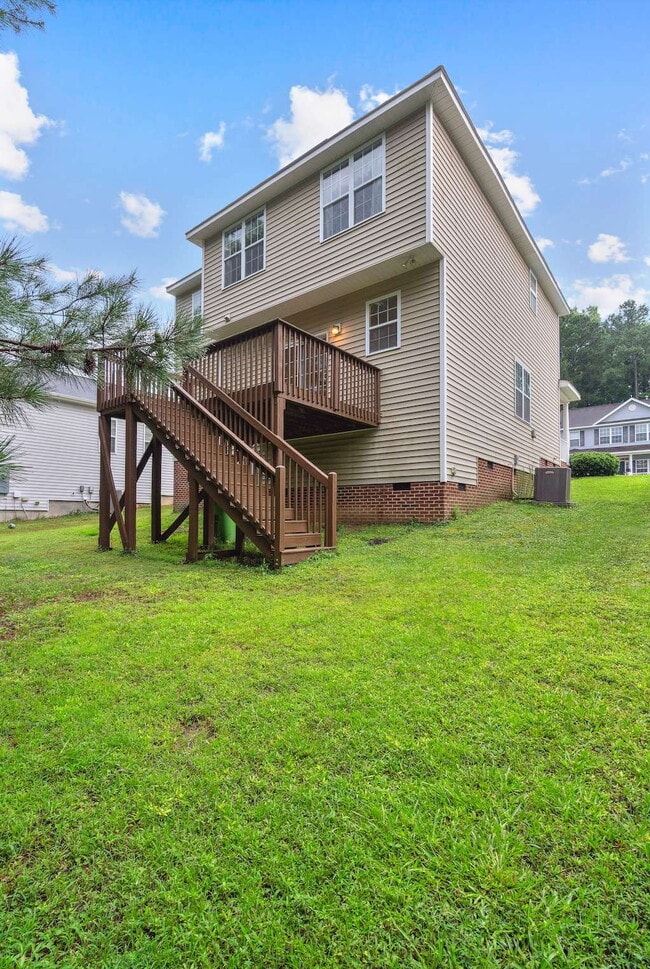 Building Photo - 5841 Wynmore Road