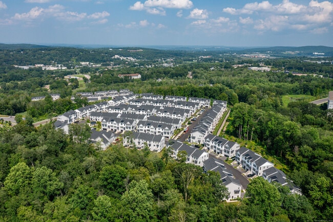 Building Photo - 159 Brentwood Cir