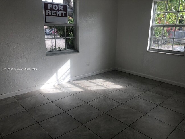 Building Photo - 146 NW 56th St