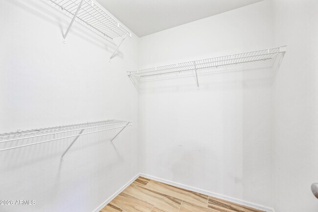 Building Photo - 11579 W Oglesby Ave