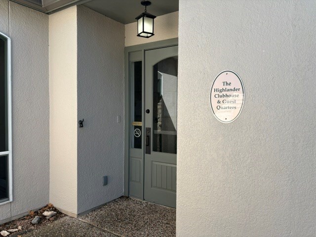 Building Photo - 2027 Balmoral Dr