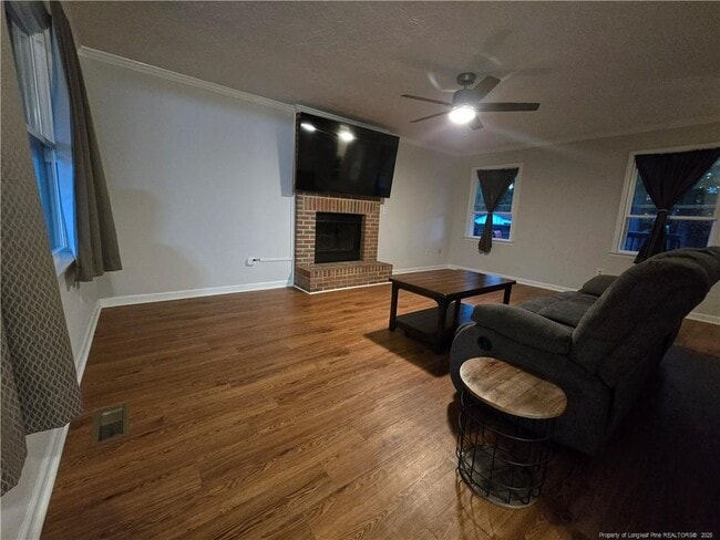 Building Photo - 944 Flintwood Rd