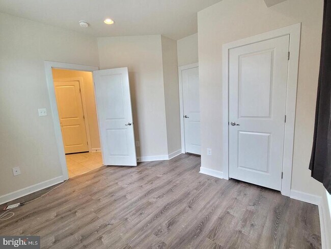 Building Photo - 3605 Katherine Way