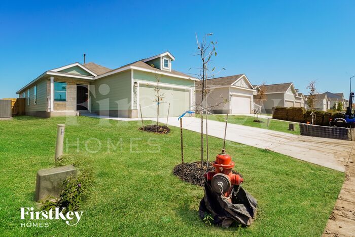 Building Photo - 10715 Prusiner Dr