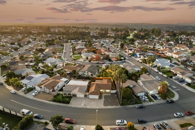 Building Photo - 7630 Andasol St