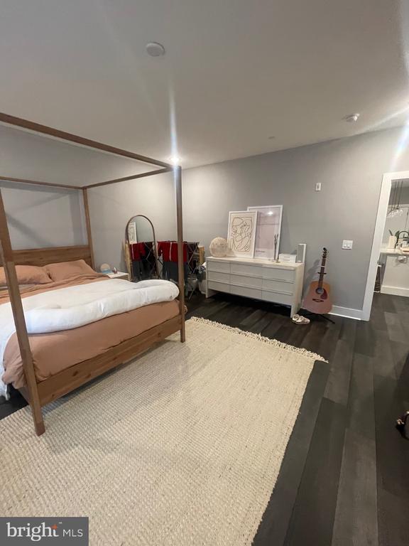 Building Photo - 4007 Ridge Ave