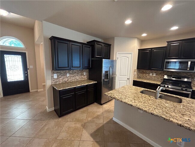 Building Photo - 3013 Sandstone Way
