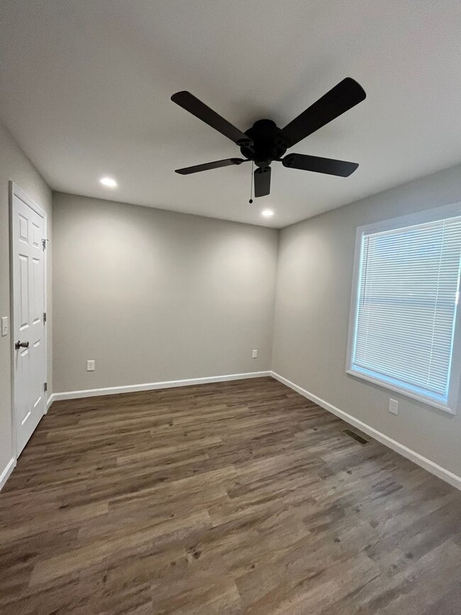 Building Photo - Luxury Living in Winchester, TN: Spacious ...