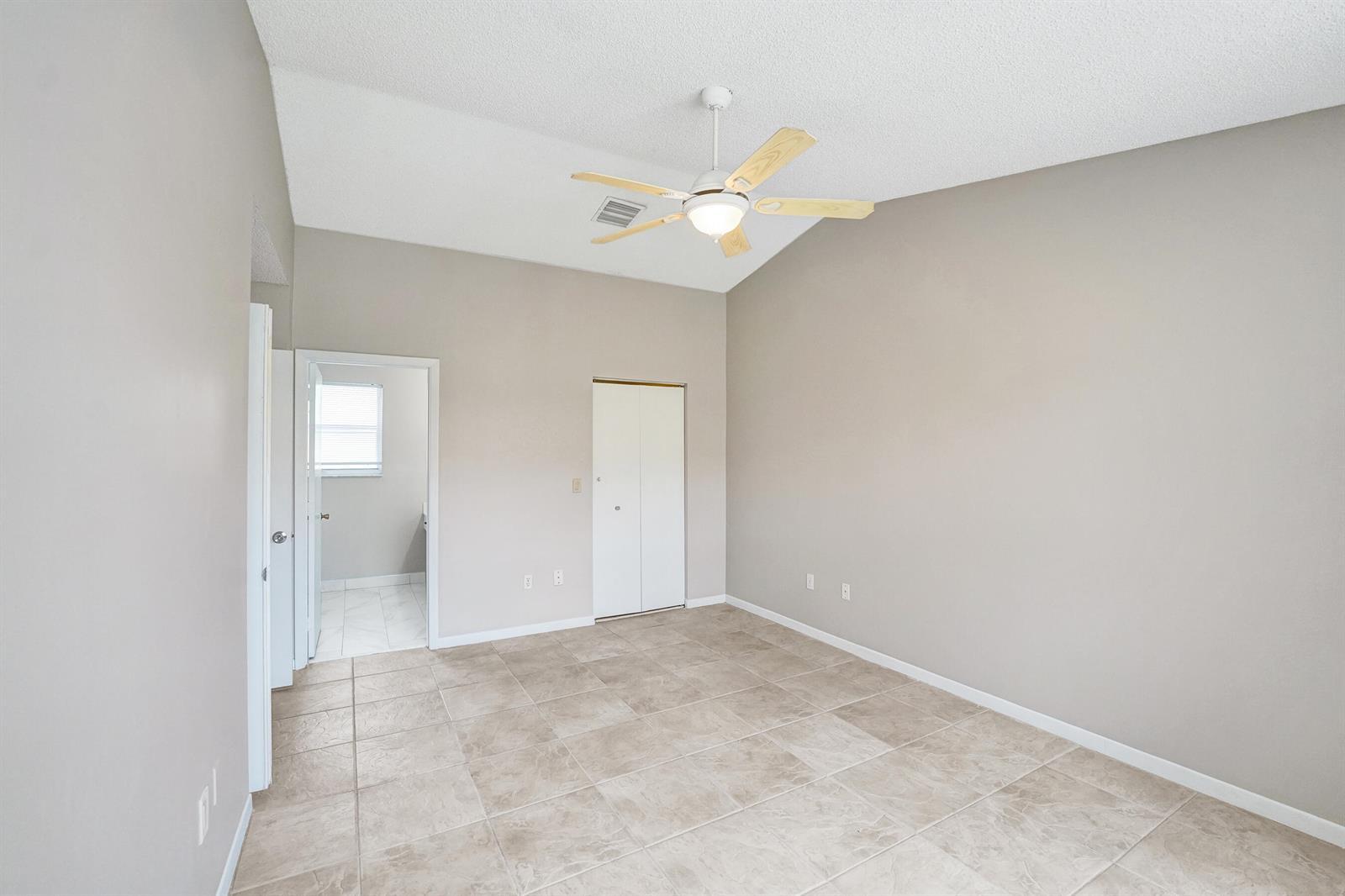 Building Photo - 1365 NW 154th Ln