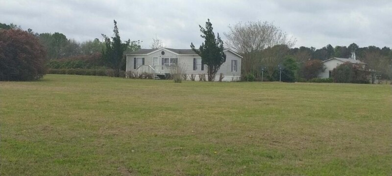 Building Photo - 102 Folds Rd