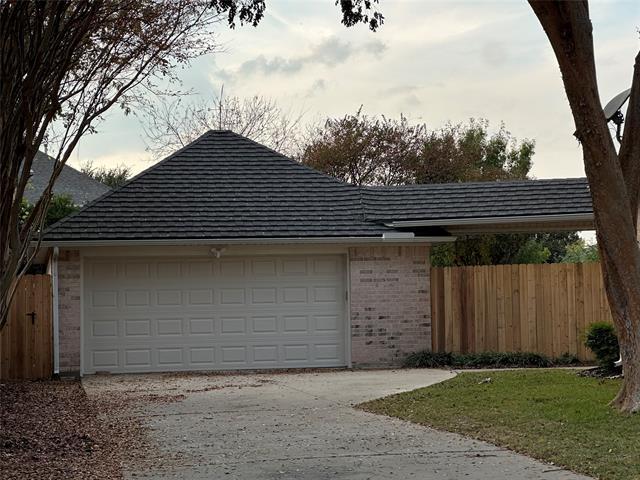 Building Photo - 304 Glen Hollow