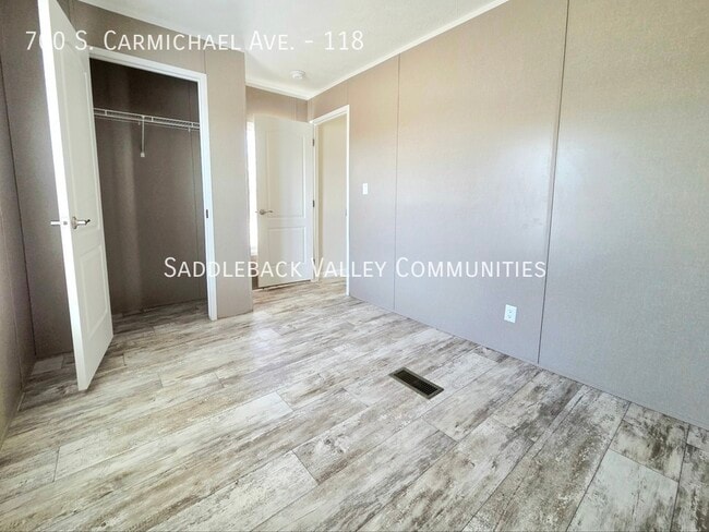 Building Photo - 700 S Carmichael Ave