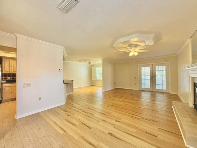 Building Photo - 14530 Alejo Ct
