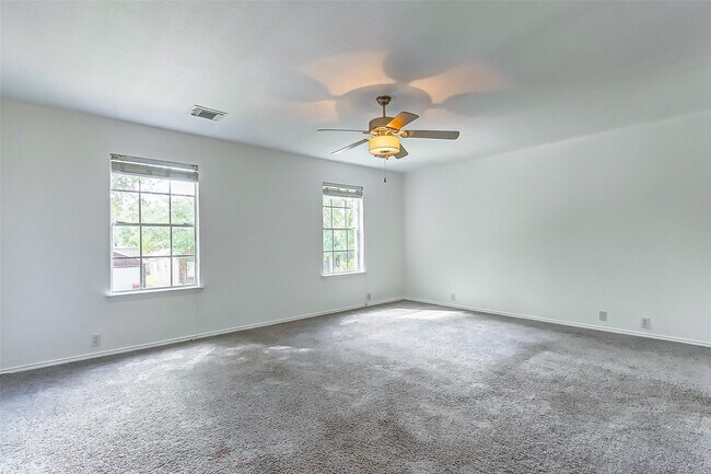 Building Photo - 21218 Somerset Park Ln